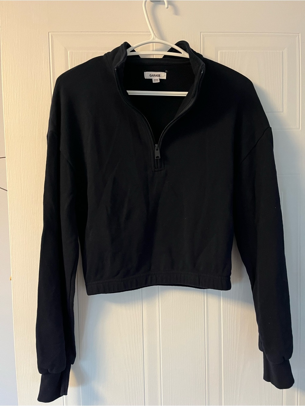 GARAGE cropped 1/4 sweater